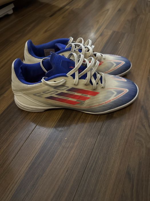 Ghete fotbal sintetic