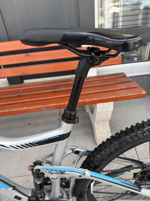 Планински велосипед Мекица GIANT TRANCE за скачане. 27.5/M