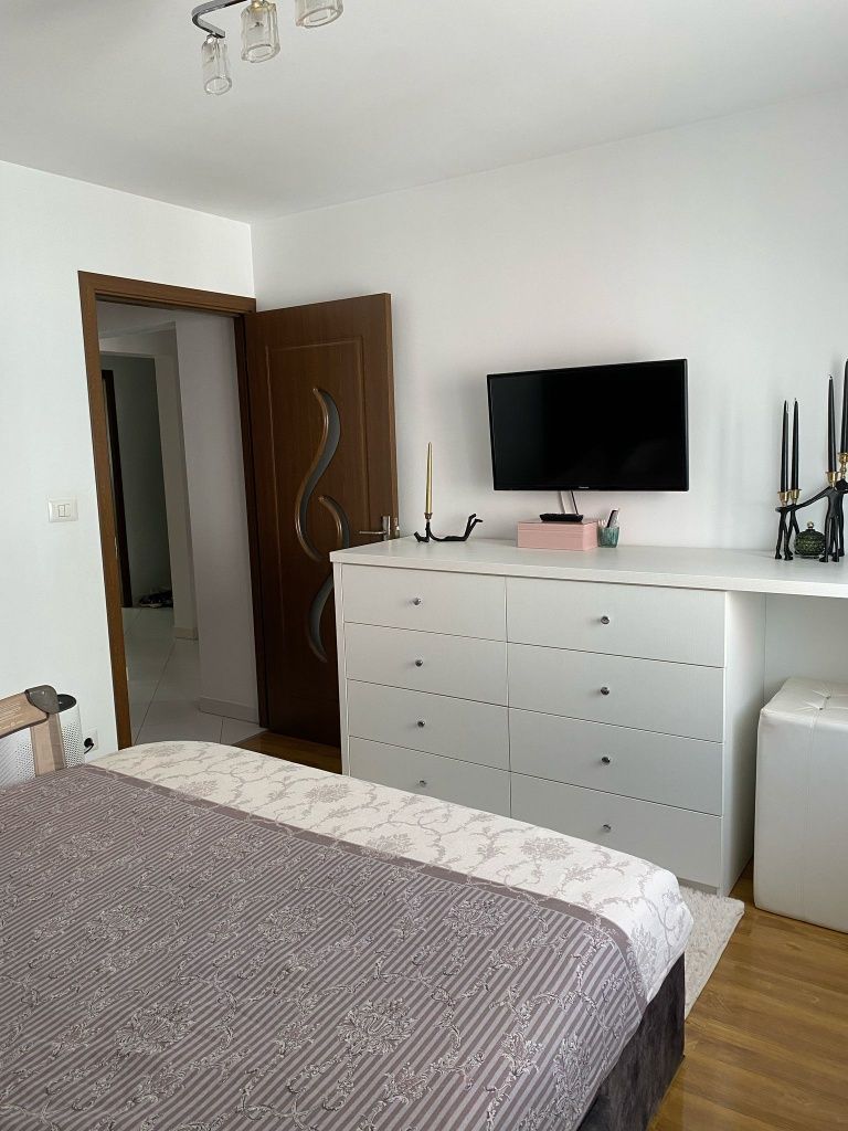 Apartament 3 camere