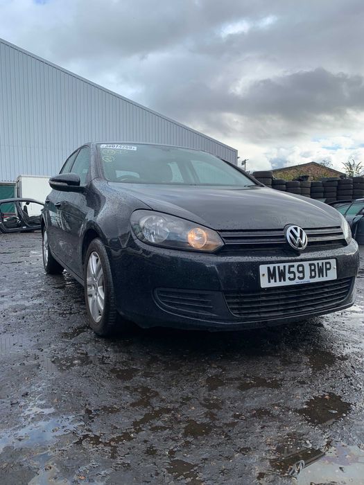 Fata completa/dezmembrari VW Golf 6 1.6 TDI cod motor CAYC