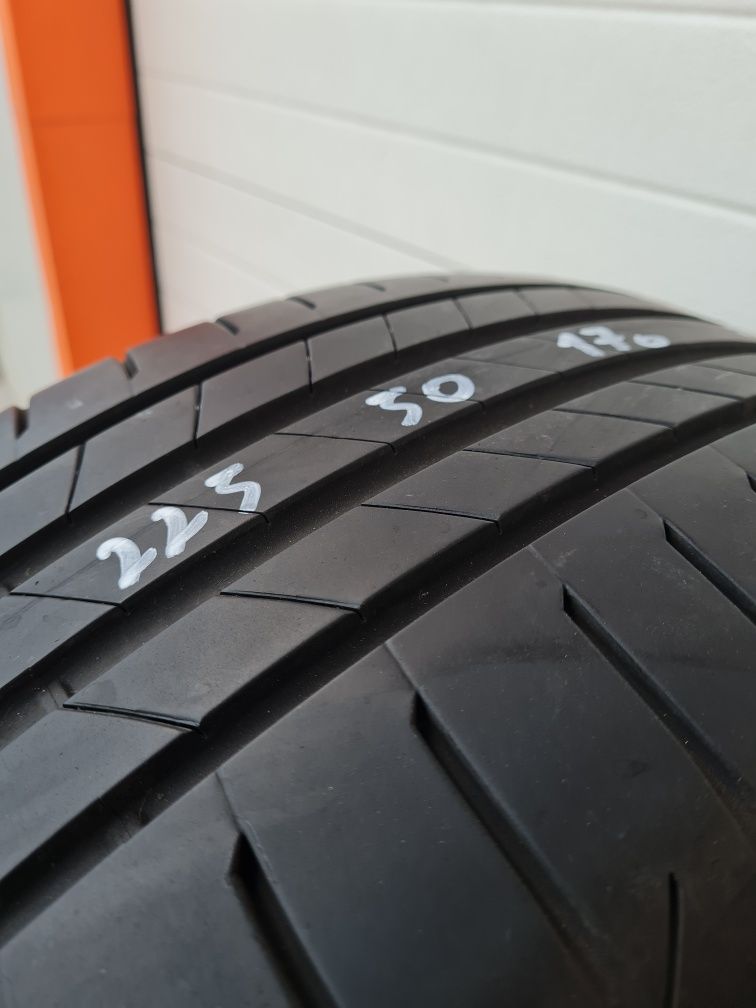 Летни гуми 2 броя BRIDGESTONE Turanza T005 225 50 R18 дот 3421