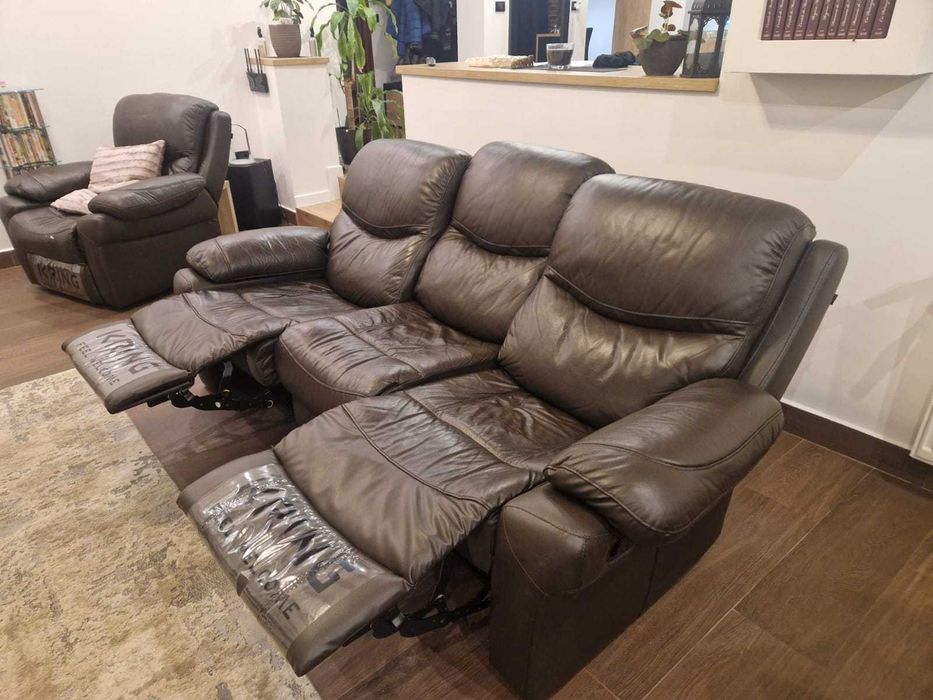 Canapea piele cu recliner