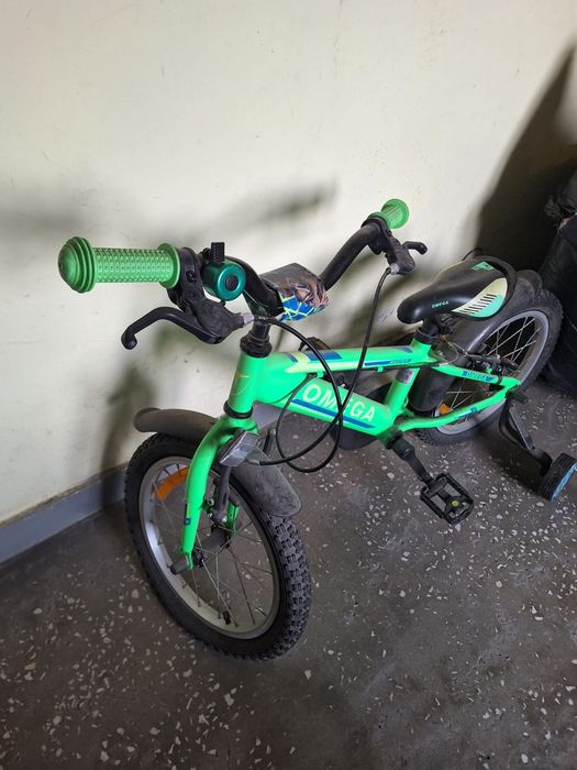 Bicicleta copii folosita foarte putin