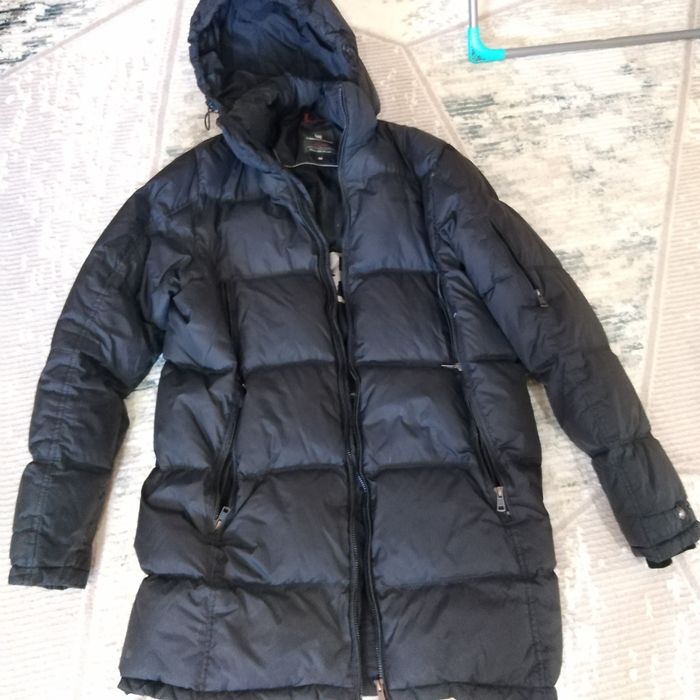 Продам тёплую куртку мужскую