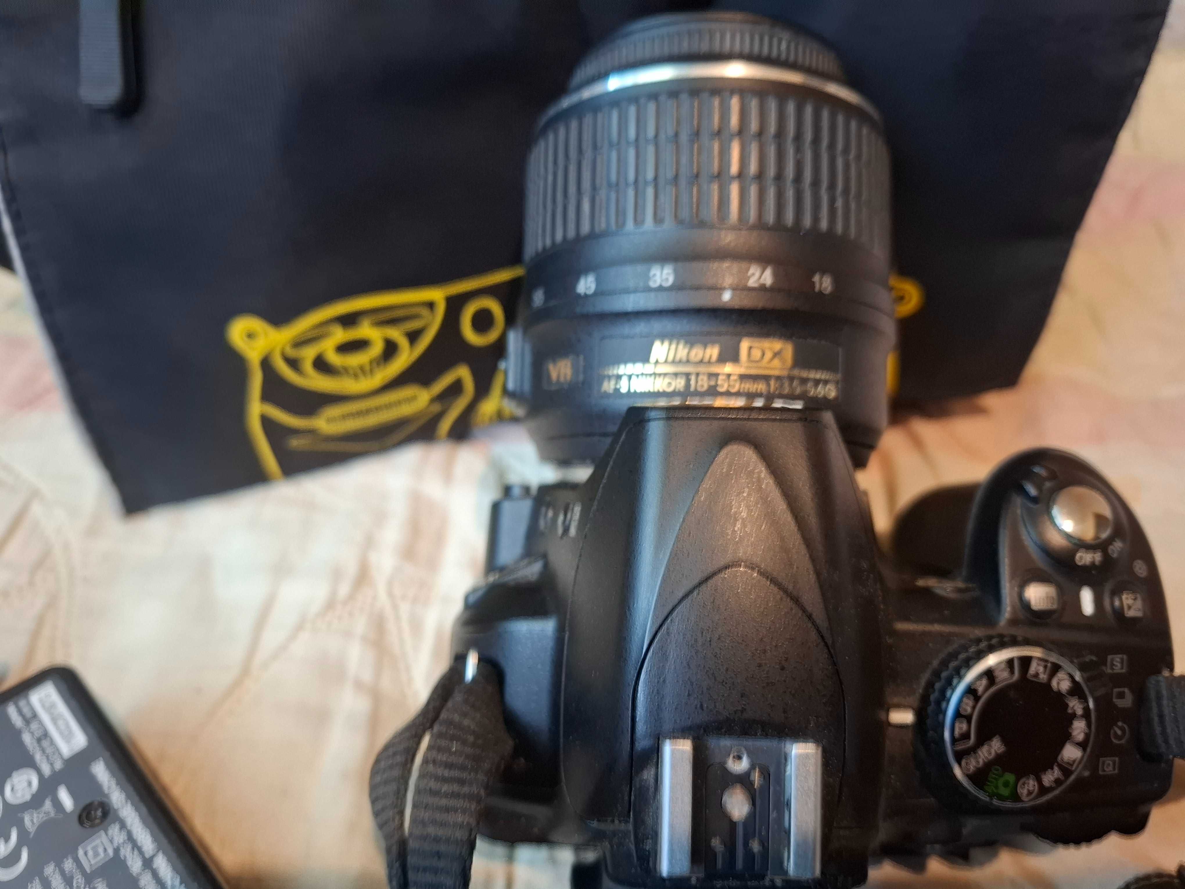 Фотоапарат Nikon D3100