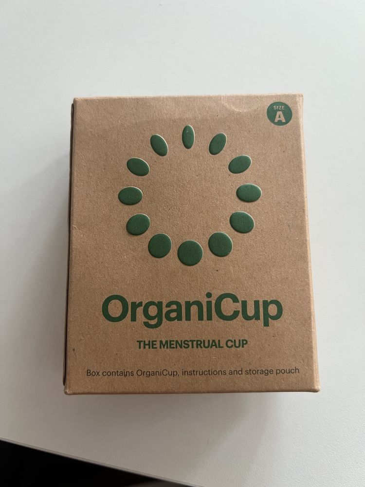 Cupa menstruala OrganiCup