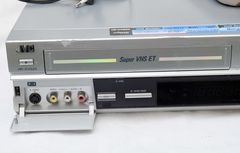 JVC  video combo super VHS