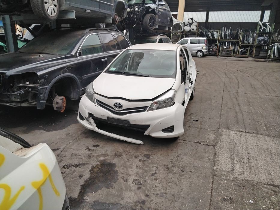 Тойота Ярис/Toyota Yaris 1.4 D4D 2016 г