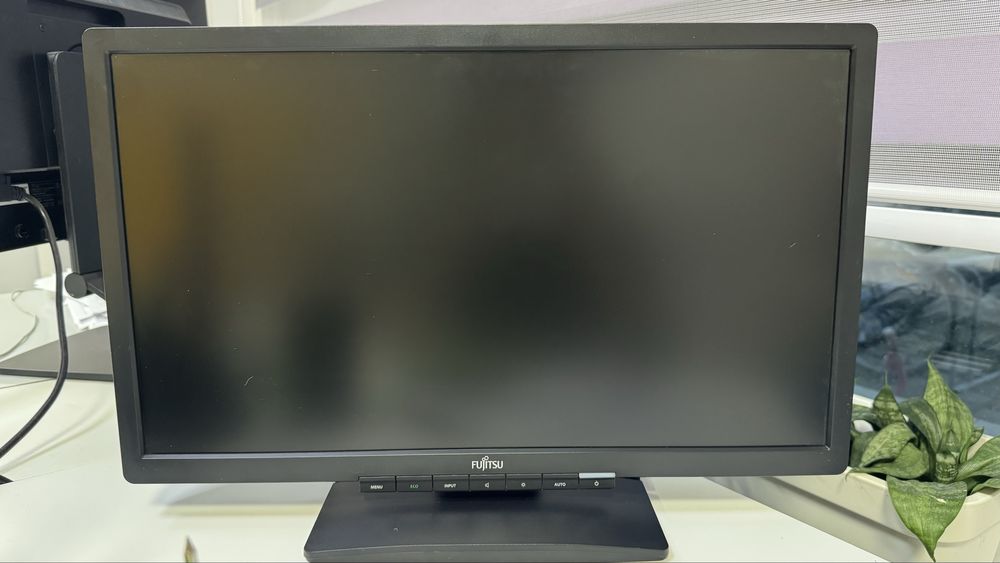 Монитор Fujitsu E20T-6 LED