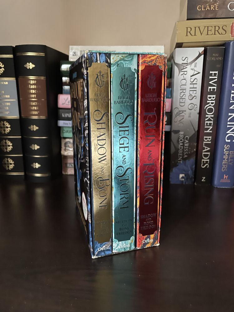 Книги на английски, фентъзи
