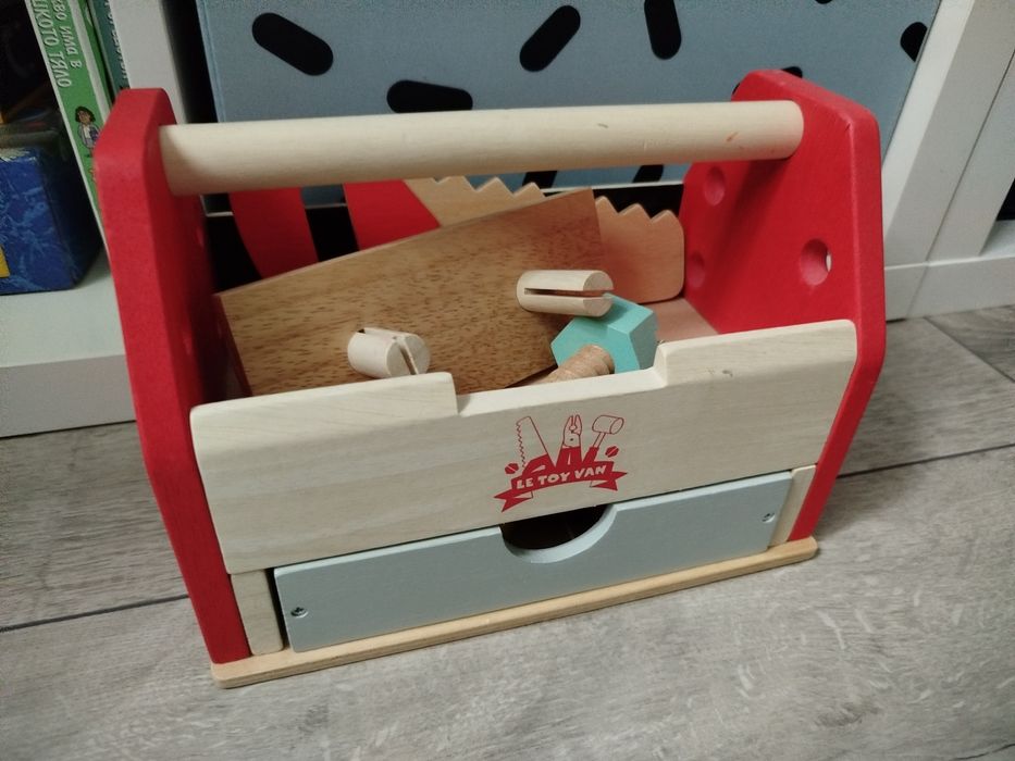 Запазени дървени играчки