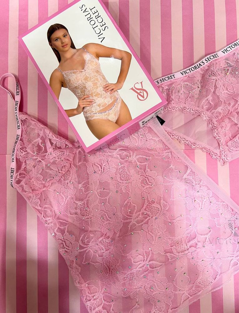 Pijama ultima Colectie Victoria’s Secret model superb