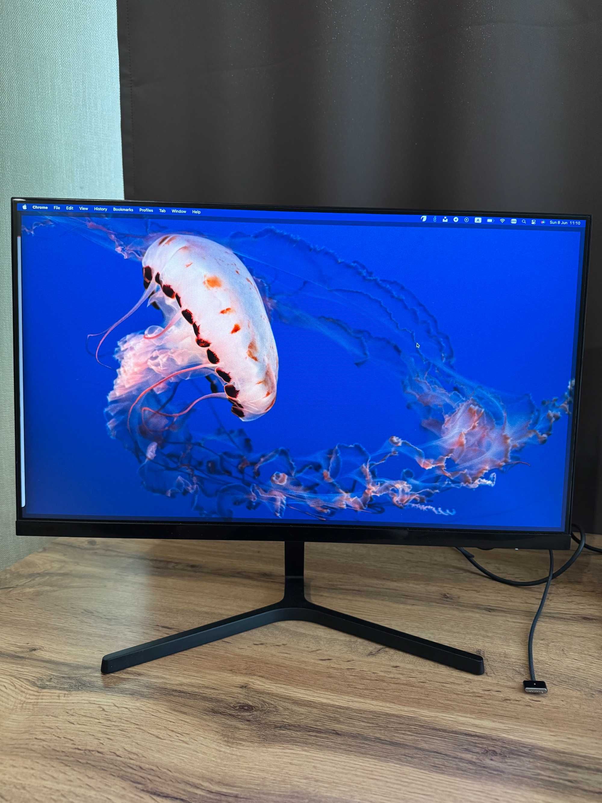 Монитор Xiaomi Mi Desktop