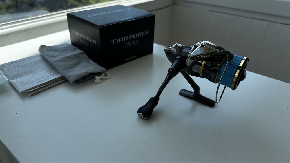 Shimano twin power 2500 impecabila