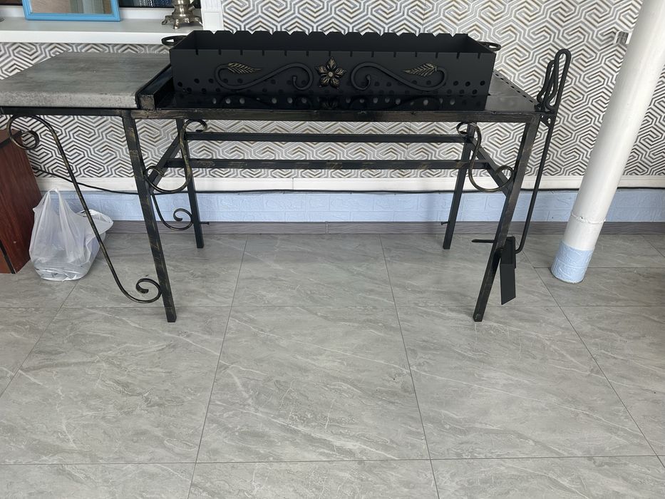 Мангал со столом