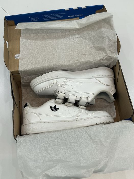 Детские кроссовки Adidas