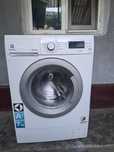 Mașina de spălat 7 kg 1200 rotație preț 900 lei negociabil