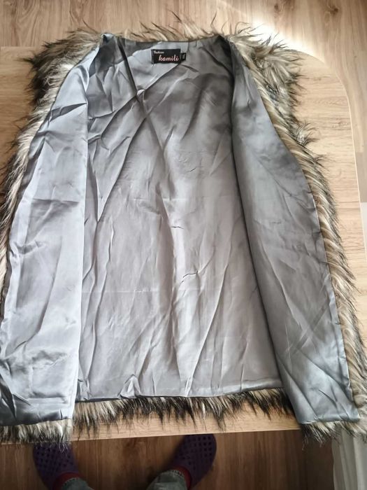 Дамски елек с косъм