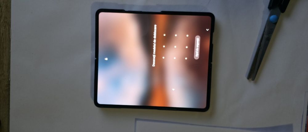 Samsung Galaxy Fold 5