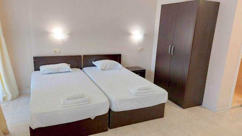 Продава се Ателие в к.к. Слънчев бряг - 40 кв.м за 536 €/кв.м - Снимка #2
