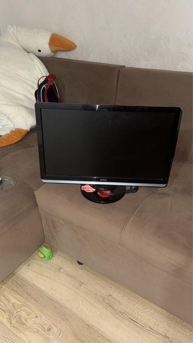 Продаю монитор dell
