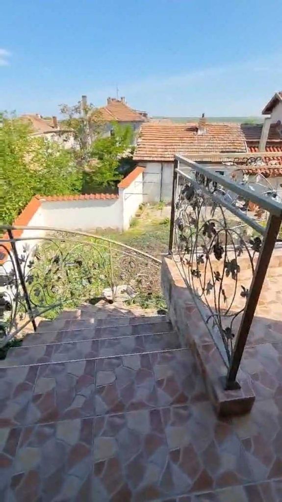 Дава се под наем Къща в Бургас, Ветрен - 80 кв.м за 204 € - Снимка #5