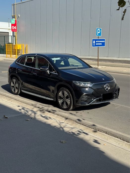 Mercedes benz eqe500 suv