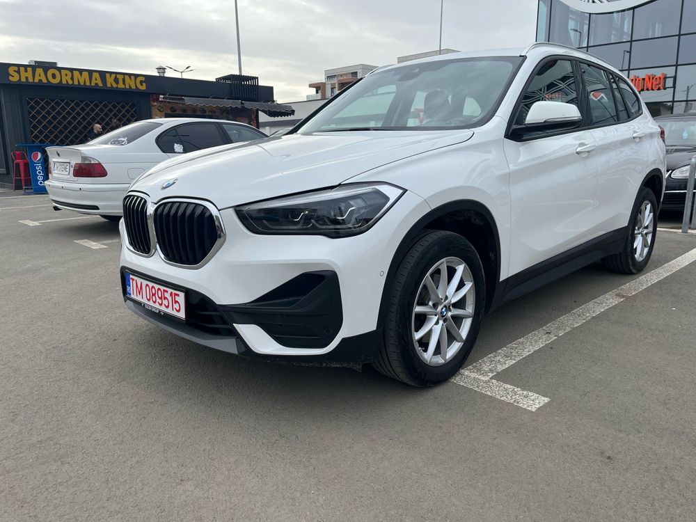 Vand BMW X1 sDrive 1.8 d Facelift 150cp 11.2019 model 2020 impecabil