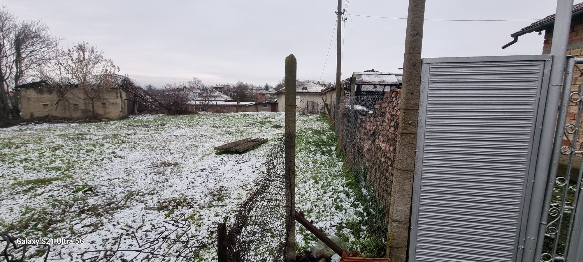 Парцел в с.Поликраище 1000кв