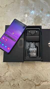 Samsung S10Plus 512gb 11 Версия Андроид