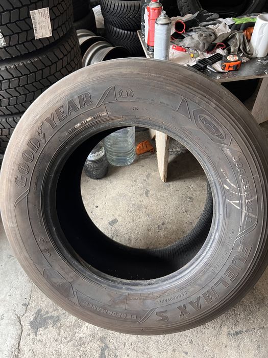 2 anvelope camion 385/55/22.5 , GoodYear /Dunlop , DOT 2024