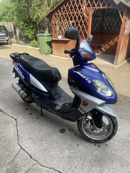Scuter de vanzare 49cc