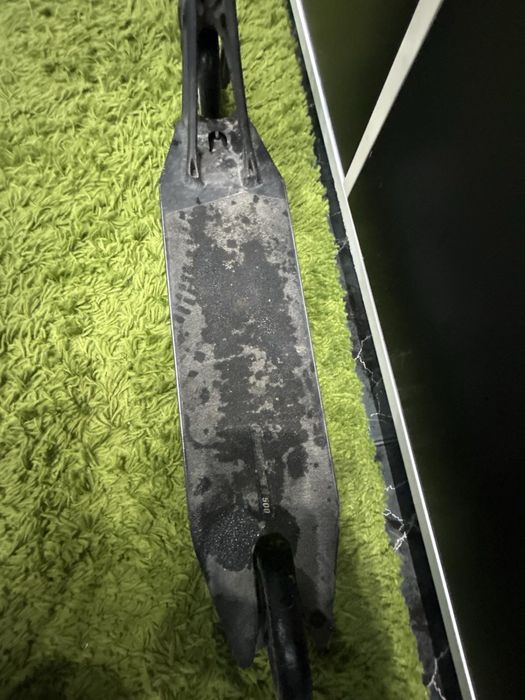 Custom тротинетка