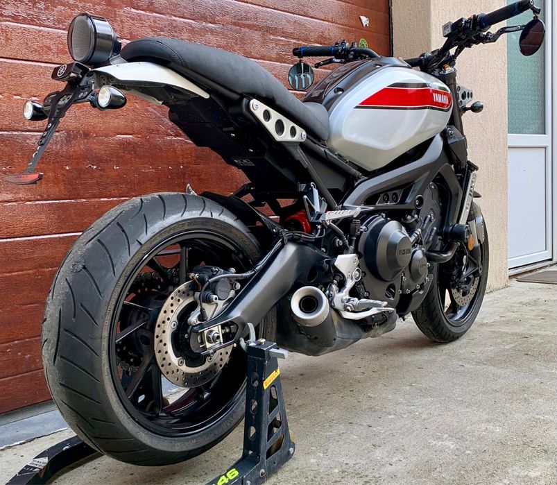 Yamaha XSR900 CafeRacer 2015