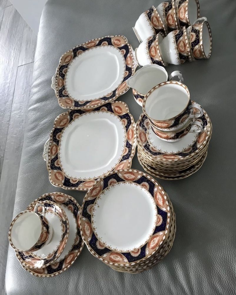 Set 12 persoane Royal Albert Crown China Imari Pattern 7642