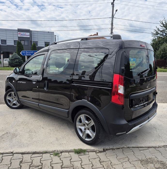 DACIA DOKKER STEPWAY 1.5 dCi / 2020 / Euro 6 /Navigatie/RATE/Garantie