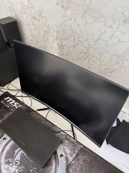 Ekran pixel 180 hz ochadi cs go da uyda turgan yangi asrab avatlangan