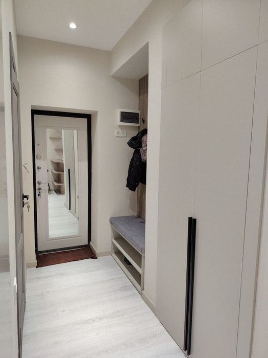 Сдается в аренду 1 комнатная студия в новостройке(RV33)