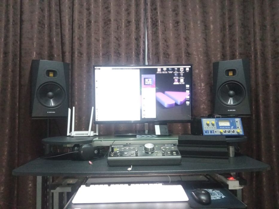 Adam audio T8V студийный монитор пара