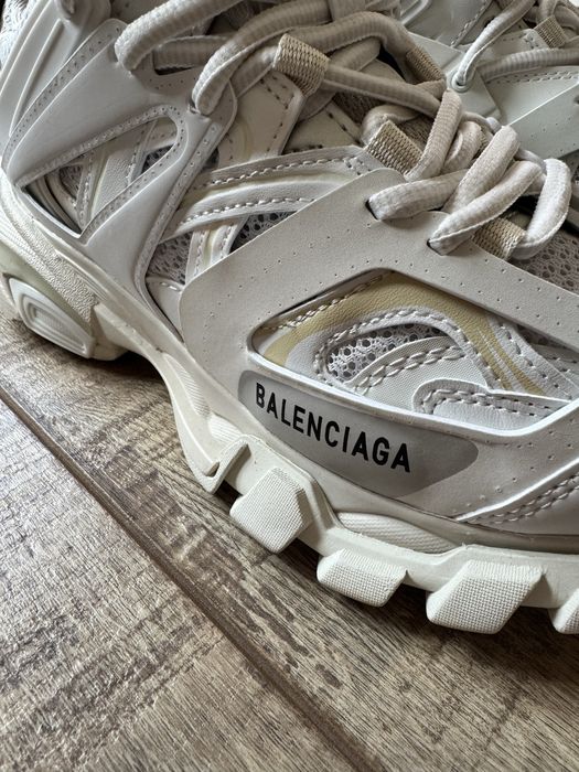 Balenciaga Track