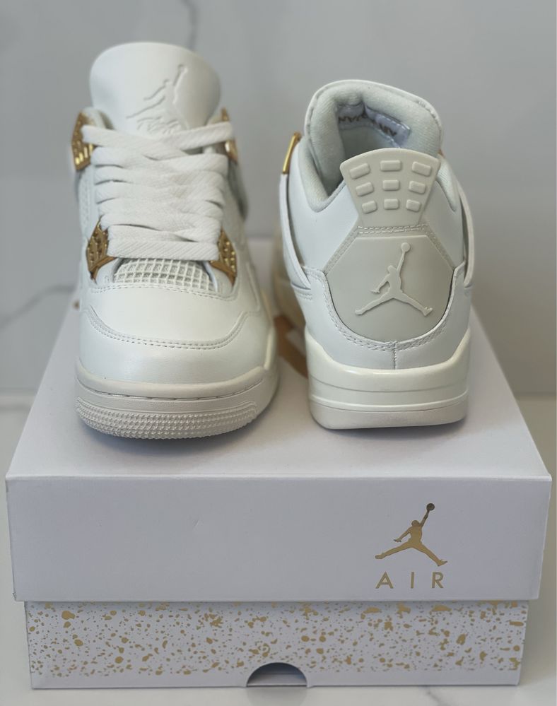 Air Jordan 4 Retro Metallic Gold White Pure Monney Oreo