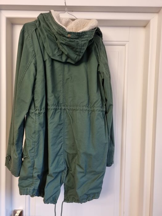 Geaca groasă cu vestă detașabilă.