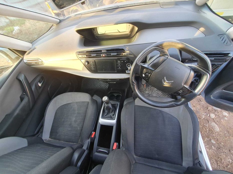 Dezmembrez Citroen C4 Grand Picasso Vtr+ 1.6 E-Hdi 2014