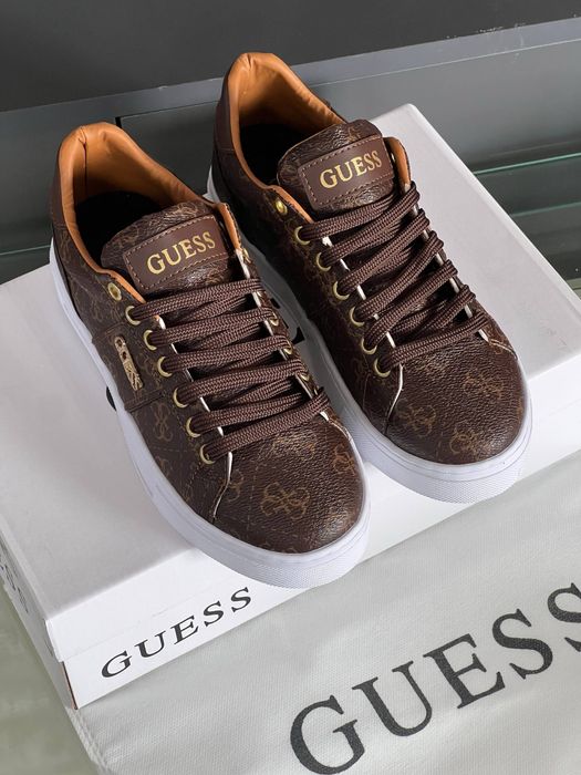 Adidasi Guess noi !!! Marimi 36/40 !!!
