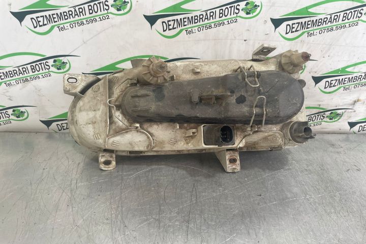 Far dreapta Volkswagen VW Golf a 3-a generatie