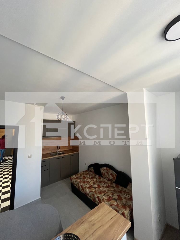 Продава се Двустаен апартамент в Пловдив, Изгрев - 80 кв.м за 1050 €/кв.м - Снимка #7