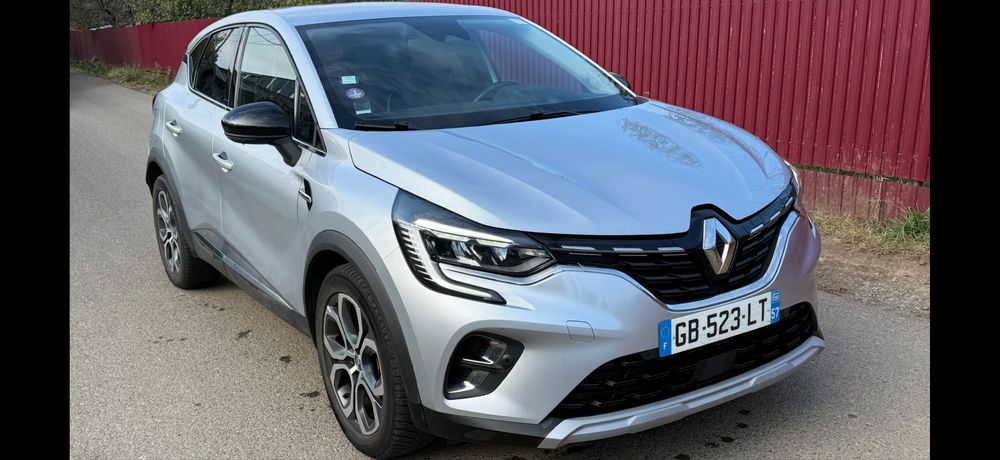 RENAULT CAPTUR 2021 1.6 E6 145CP Automat Plasme Camera Distro 115000Km