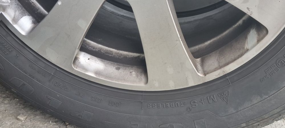 Jante roți Mercedes suv anvelope mixte 235 60 17