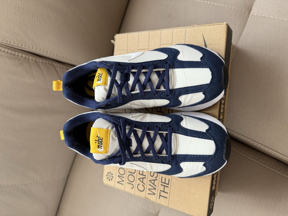 Nike Air MAX Dawn