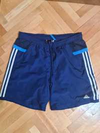 Pantaloni scurți Adidas marimea L cu buzunare